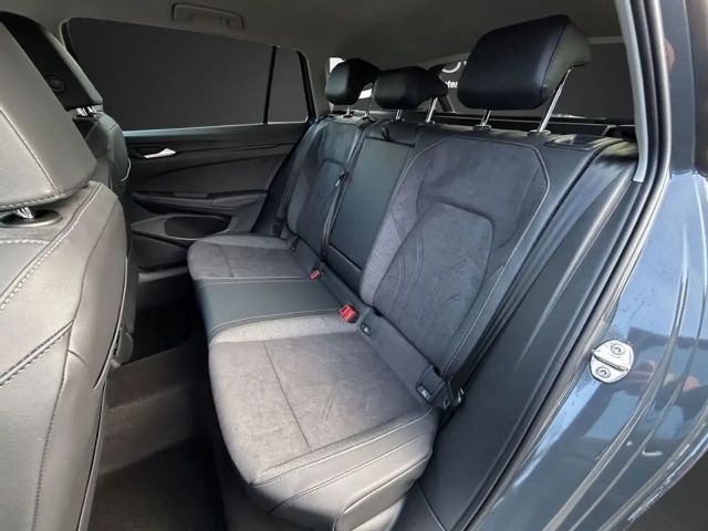 Volkswagen Golf Business DSG Variant