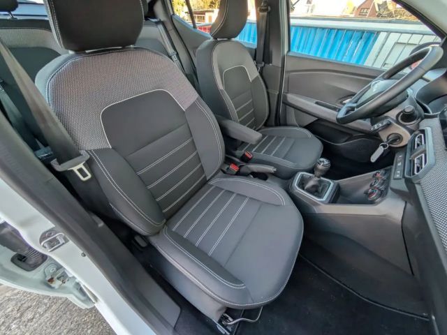 Dacia Sandero TCe 90