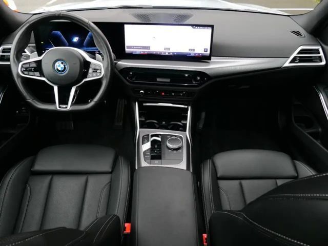 BMW 330 330e M-Sport Sedan