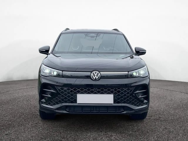 Volkswagen Tiguan 4Motion DSG R-Line