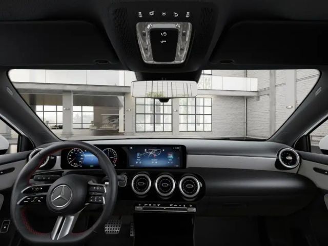 Mercedes-Benz A 250 A 250 e AMG Line