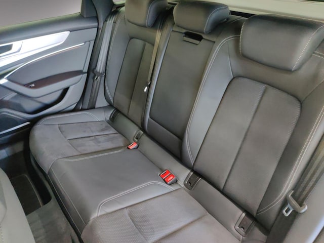 Audi S6 Avant Quattro