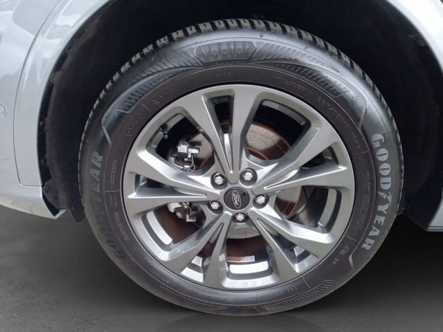 Ford Kuga Plug in Hybrid ST Line X