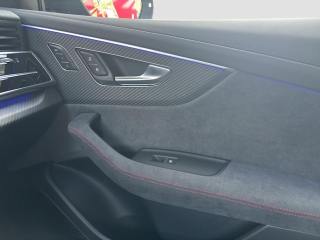 Audi RS Q8 Performance Quattro