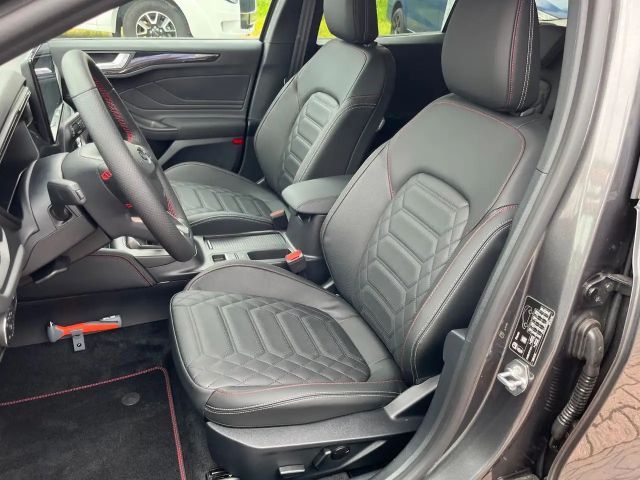 Ford Focus ST Line Wagon