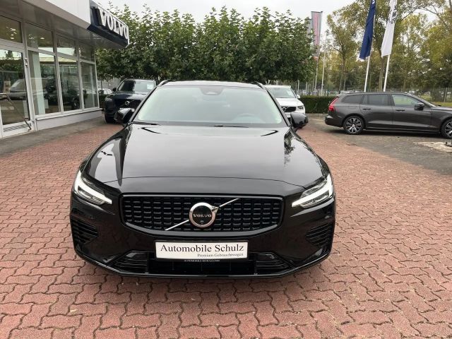 Volvo V60 AWD Dark Hybrid Plus T6