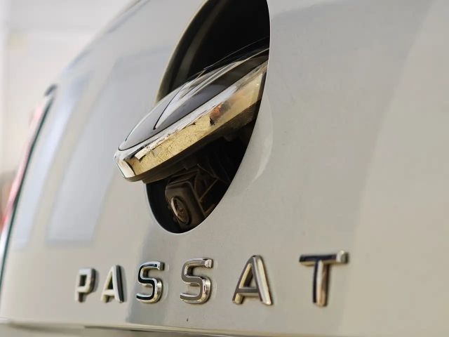 Volkswagen Passat 2.0 TDI Business DSG Variant