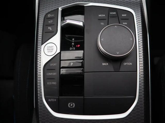 BMW 320 320d M-Sport Touring