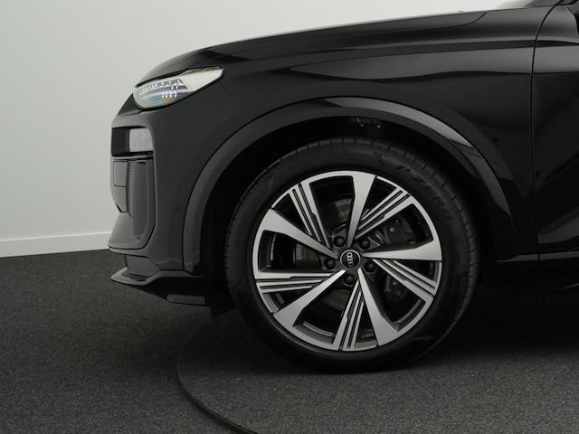 Audi Q6 e-tron Quattro