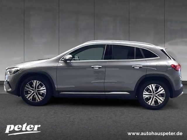 Mercedes-Benz GLA 200 Progressive