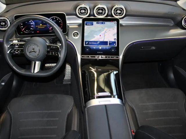 Mercedes-Benz GLC 300 4MATIC AMG Line