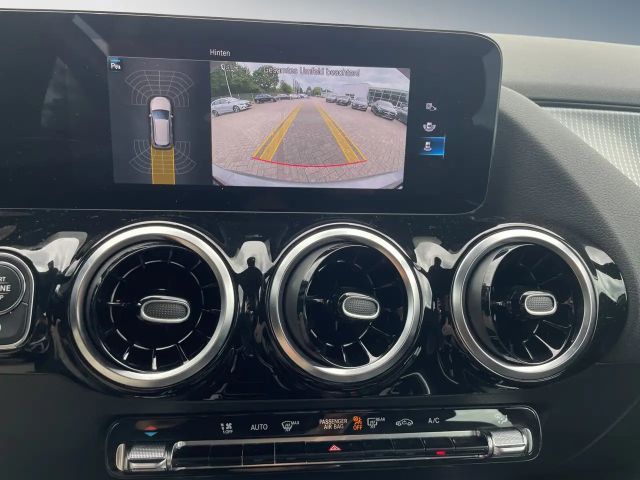 Mercedes-Benz B 200 Progressive