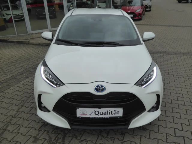 Toyota Yaris Club Comfort Hybride