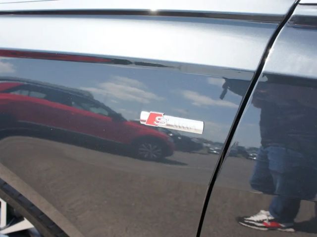 Audi A6 Avant Quattro S-Line