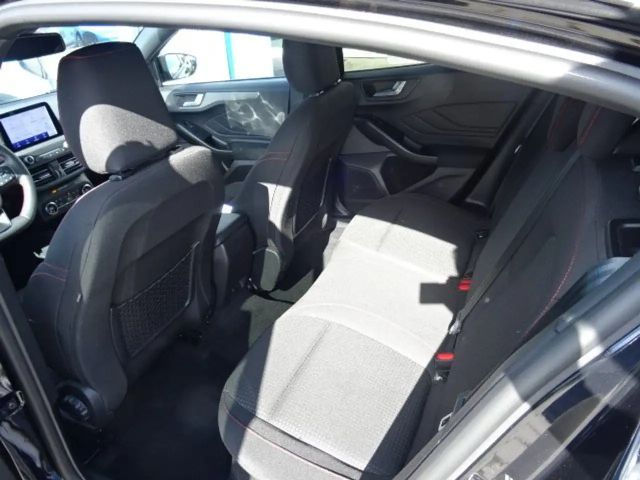 Ford Focus EcoBoost ST Line Style