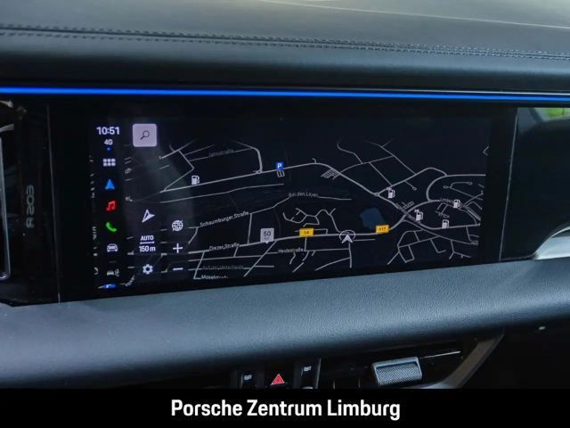 Porsche Macan 4