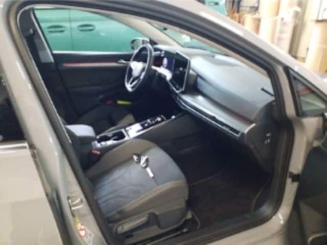 Volkswagen Golf 1.5 eTSI DSG Style