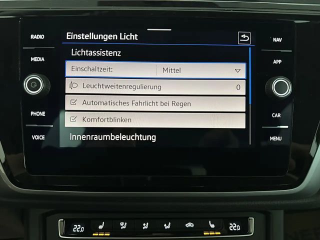 Volkswagen Touran 2,0 TDI *NAVI*ACC*PANO*Sitzheizung*PDC vo/hi*