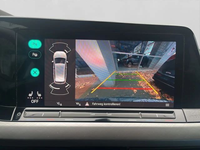 Volkswagen Golf 2.0 TDI DSG Life Variant