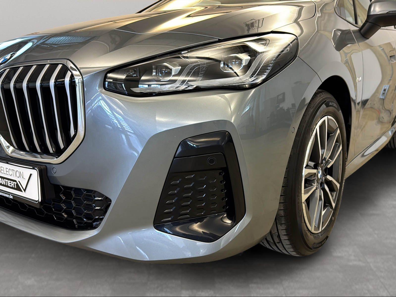 BMW 220 220i Active Tourer