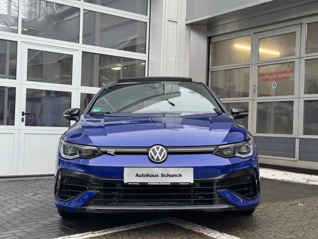 Volkswagen Golf IQ.Drive