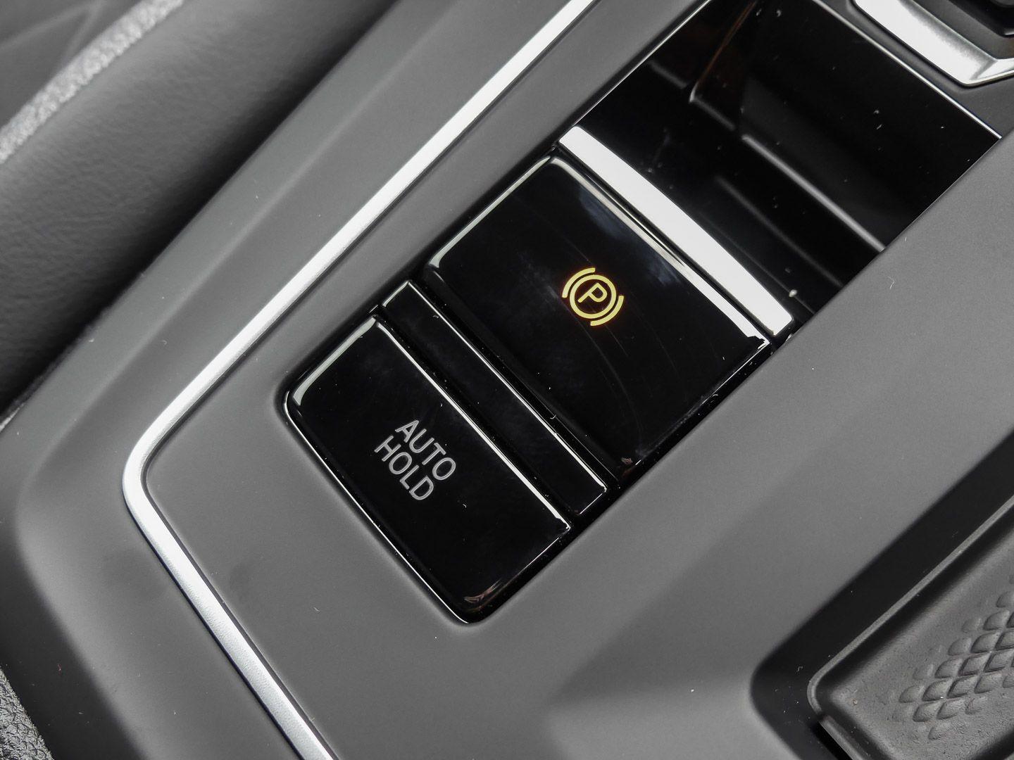 Volkswagen Golf 1.5 eTSI Life