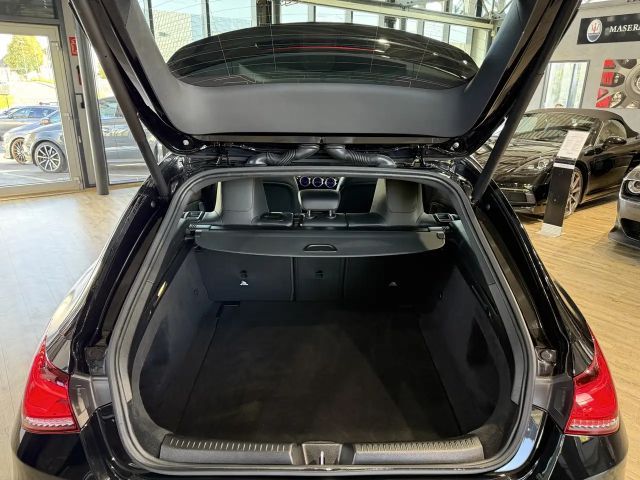 Mercedes-Benz CLA 45 AMG AMG Line