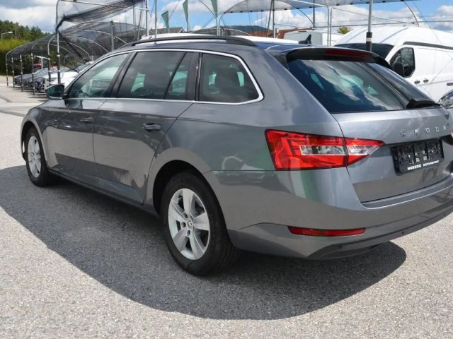 Skoda Superb Superb Kombi 2,0 TDI DSG LED VIRTUAL 1.Besitz