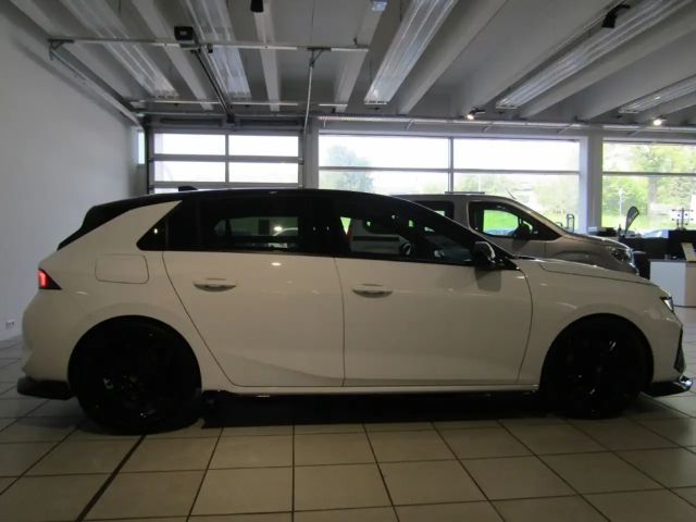 Opel Astra GSe Hybrid Innovation