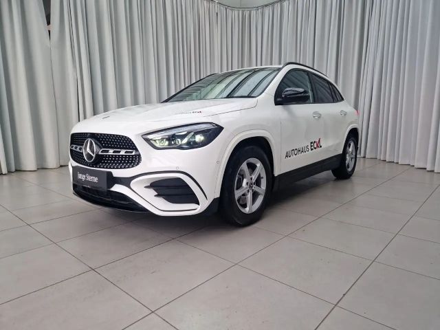 Mercedes-Benz GLA 200 4MATIC AMG Line GLA 200 d