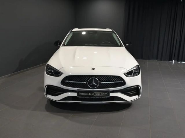 Mercedes-Benz C 180 AMG Line Sedan