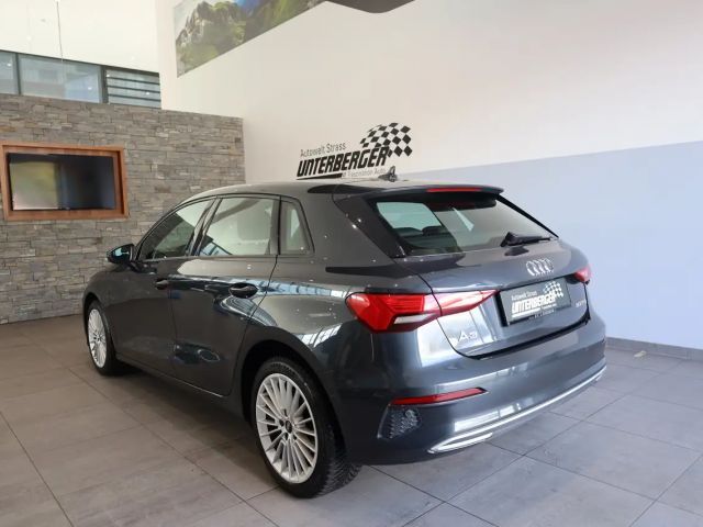 Audi A3 30 TFSI S-Tronic Sportback