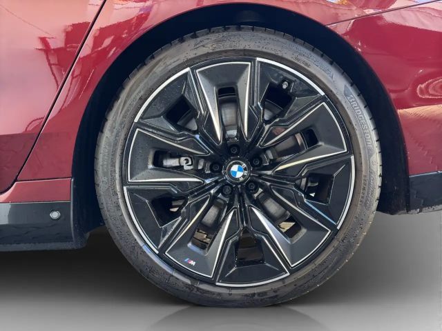 BMW i7 Executive M-Sport Sedan xDrive60