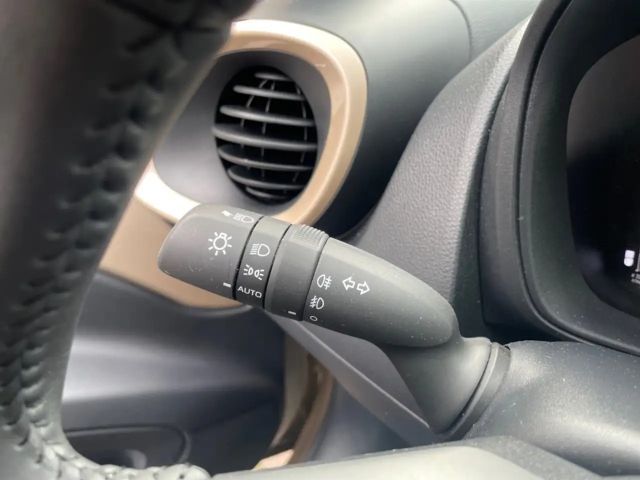 Toyota Aygo X Bi-Tone Hatchback