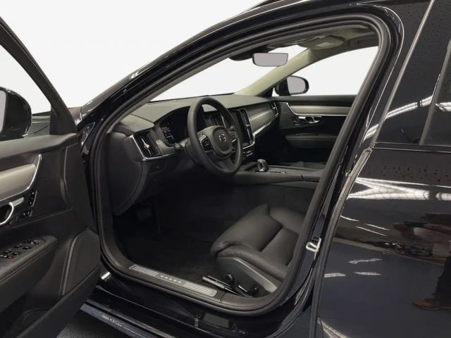 Volvo V90 Dark Plus