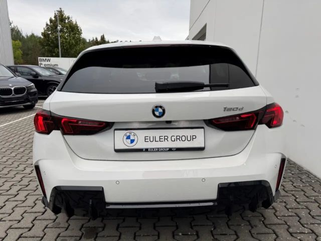 BMW 120 120d M-Sport Sedan