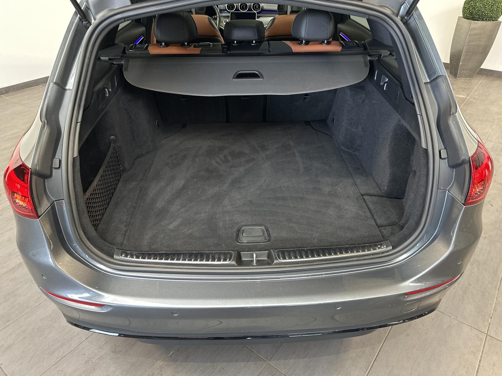 Mercedes-Benz C 220 AVANTGARDE C 220 d Estate