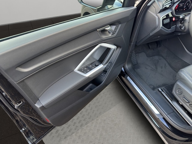 Audi Q3 35 TFSI S-Tronic