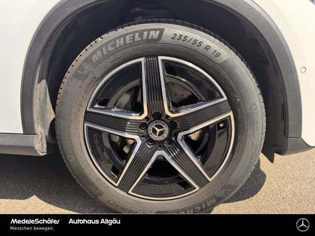 Mercedes-Benz GLC 300 4MATIC AMG Line