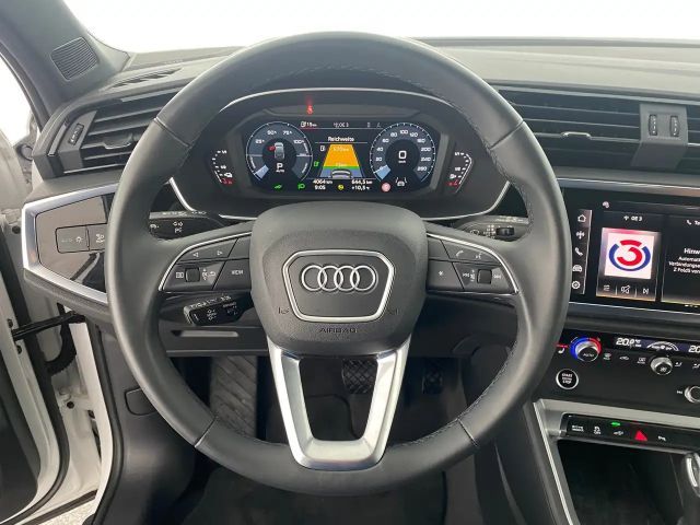 Audi Q3 45 TFSI Hybride