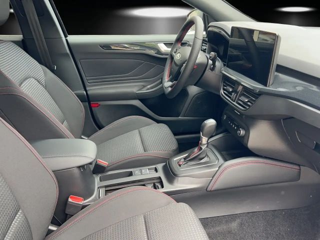 Ford Focus ST Line Wagon