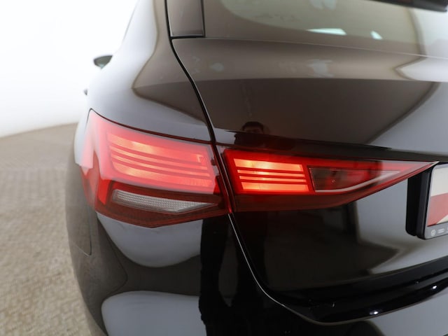 Audi A3 30 TFSI S-Tronic Sportback