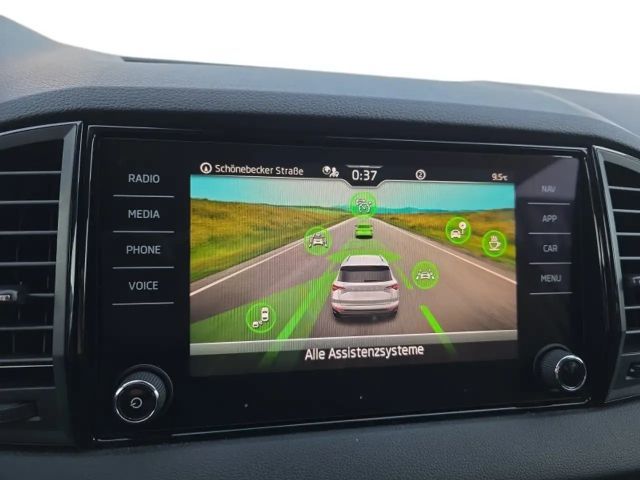 Skoda Karoq 1,0TSI 115PS Navi/LED/ACC/Kamera/Winterp.    **