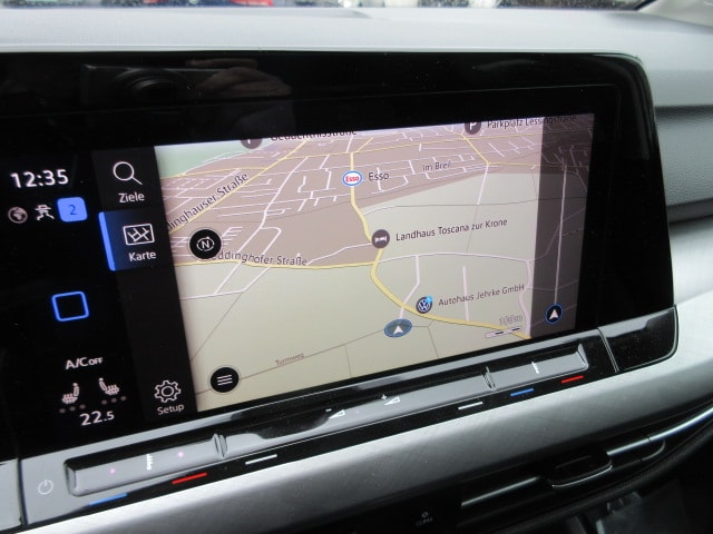 Volkswagen Golf 1.5 eTSI DSG