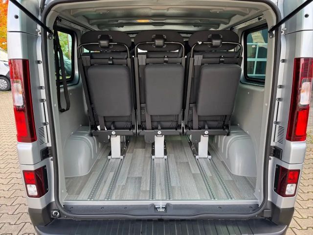 Renault Trafic dCi 150