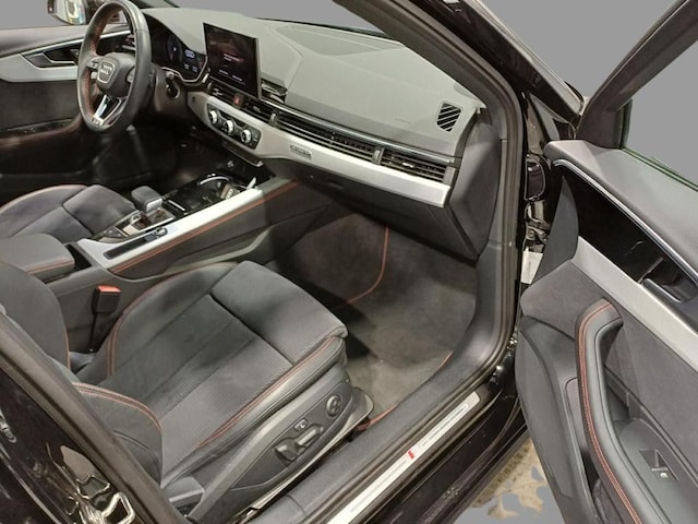 Audi A4 40 TFSI Avant Quattro S-Line S-Tronic