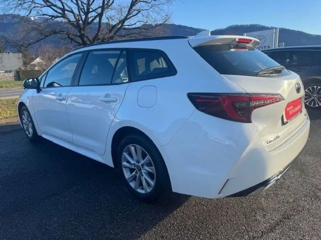 Toyota Corolla Active Hybride Touring