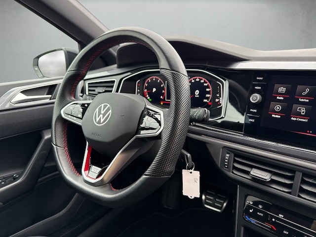 Volkswagen Polo 2.0 TSI DSG GTI