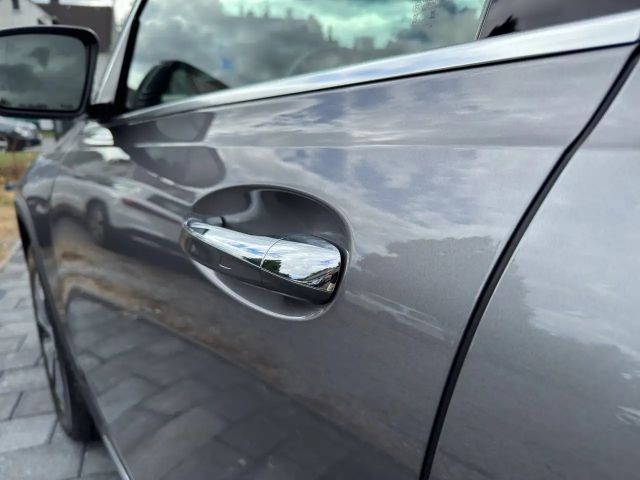 Mercedes-Benz EQB 350 4MATIC Progressive