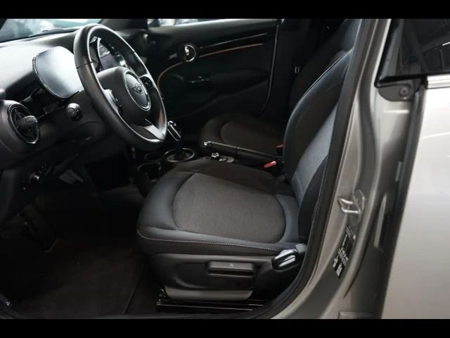 MINI Cooper AUTOMAAT - NAVI - LED